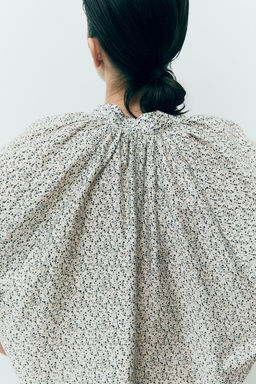 Blusa con mangas globo - H&m фото 5
