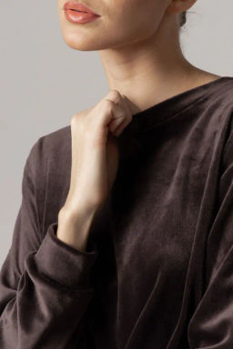 ALMANDO MELADO 6522W-30118.1H-139 Джемпер женский Велюр Цвет:горький шоколад