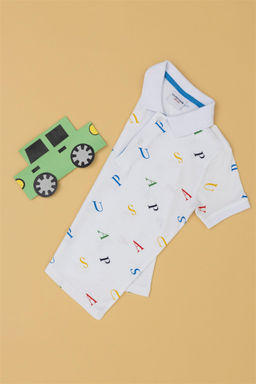 Белая футболка для мальчика