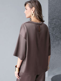 Блузка свободная из струящегося плотного сатина - Vilatte фото 3