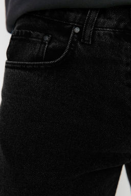 Siyah Smoke Essential Fit Jeans Kot Pantolon TMNAW23JE00104