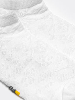 Цена за 5 пар! Носки детские укороченные в белом цвете с сердечками - Mark formelle фото 4