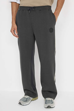 Teen Antrasit Straight Fit Serit Detayl? Slikon Etiketli Kal?n Esofman Alt? TMNAW26EA00000 - Trendyolmilla фото 4