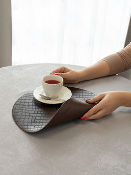 Набор салфеток сервировочных D36, 2 шт коричневый ПВХ - Denastia фото 3