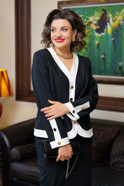 Костюм VI.ORO VR-1237 черный