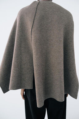 SHORT KNITTED COAT WITH SCARF - Zara фото 13