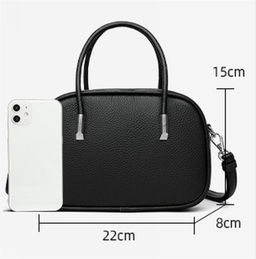 Bags Сумка женская / кожа / 0111243