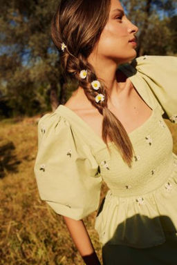 Lug Von Siga x DeFacto Fitted Kare Yaka Desenli Brode Yar?m Kollu Bluz