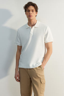 TRENDYOL MAN Beyaz Regular/Normal Kesim K?sa Kol Dokulu Dugmeli Polo Yaka T-shirt TMNSS23PO00018 - Trendyolmilla фото 10