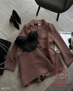 Классический костюм двойка пиджак + юбка-шорты