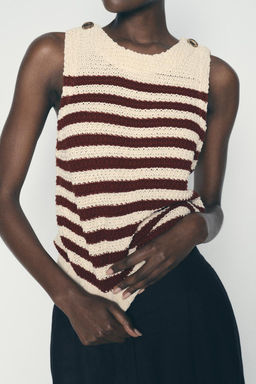 SLEEVELESS KNIT TOP WITH GOLD BUTTONS - Zara фото 2