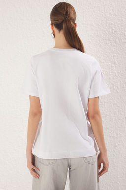 TRENDYOLMILLA Beyaz %100 Pamuk Yan Baglama Detayl? Relaxed/Rahat Kesim Orme T-Shirt TWOSS25TS00074  фото 5