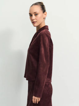 Укороченный жакет из искусственной замши / Zarina