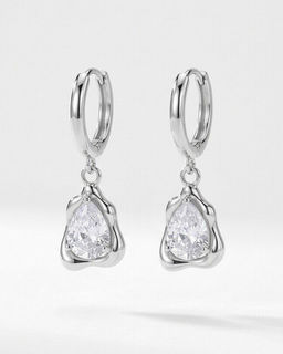 Стильные серьги