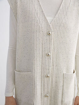 V Yaka Desenli Kad?n Yelek