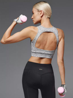 *Топ-бра с анималистичным принтом