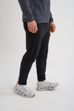 Брюки трикотажные Черный ANTA RUNNING Knit Track Pants  фото 4