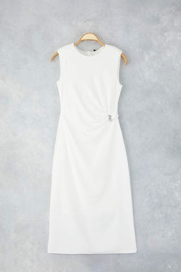 Beyaz Duz Vucudu Saran Astarl? Midi Dokuma Elbise TWOSS25EL00204