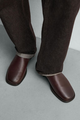 ZUECO PIEL / Rojo Burdeos - Zara фото 3