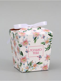 Цена за 5 шт. Бонбоньерка «Лилии», 7.5×8×7.5 см