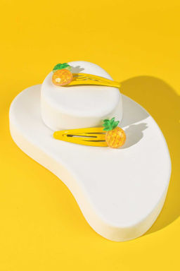 Набор заколок для волос клик-клак, глянцевые, арт. 71736 / 10 АНАНАСИКИ (в наборе: 2шт., 5,5 см, черный металл, полиэфирная смола, цвет: жёлтый, подложка из мелованного картона + ПЭТ-пакет с европодвесом)