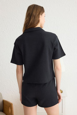 Trendyolmilla Antrasit Slogan Etiket Detayl? Waffle Kumas Sortlu Orme Pijama Tak?m? THMSS25PT00072  фото 5