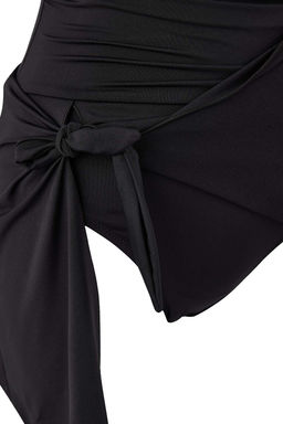 Siyah Kusakl? V Yaka Mayo TBESS26MA00014 - Trendyolmilla фото 3