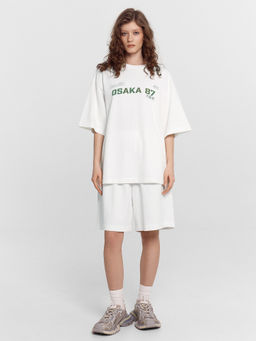 Комплект женский белый с принтом и надписью "Osaka 87"