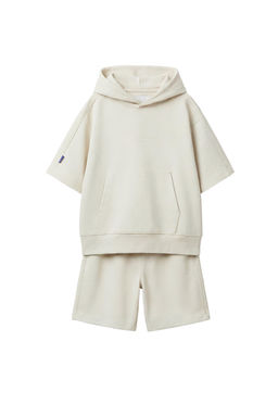 CONJUNTO SUDADERA CAPUCHA Y BERMUDA INTERLOCK / Crudo medio