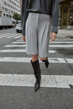 LONG BERMUDA SHORTS WITH PLEATS - Zara фото 3