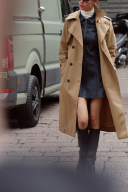 ZW COLLECTION WATER-REPELLENT TRENCH COAT - Zara фото 4