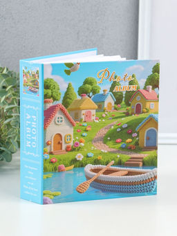 Фотоальбом на 100 фото 13х18 см "Вязаные домики у реки" в коробке 5х18х20,5 см