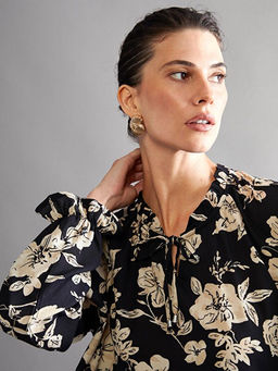 Ba?lamal? Yaka Desenli Bluz