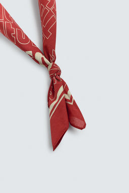 BANDANA ESTAMPADOS TEXTOS / Rojo - Zara фото 3