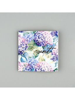 Цена за 5 шт. Открытка с конвертом «Подарок», тиснение, 7 х 7 см