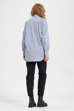 рубашка из тонкого хлопка в стиле OVERSIZE    с кокеткой на спине - А+б коллекция фото 10