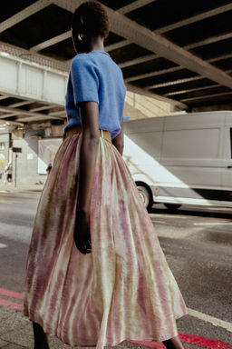 PRINTED MIDI SKIRT WITH BELT - Zara фото 5