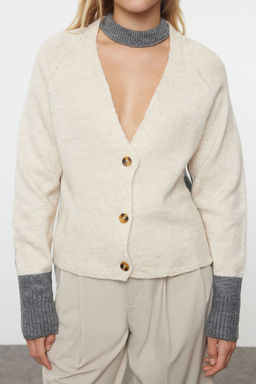 TRENDYOLMILLA Ekru Yumusak Dokulu Renk Bloklu Triko H?rka TWOAW25HI00211 фото 7