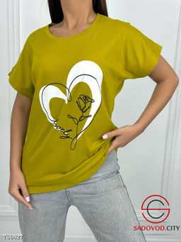 Женская футболка с принтом