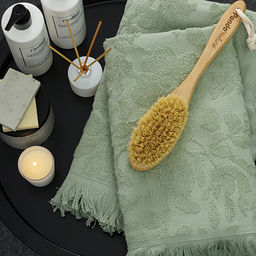 Набор махровых полотенец VERSAL 2 шт. (50х90 - 1 шт., 70х140 - 1шт.), 100% хлопок, 450 гр./кв.м. Сирень - Традиция фото 13