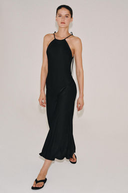 VESTIDO SATINADO HALTER ZW COLLECTION