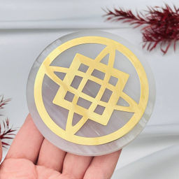 Пластина Селенит Звезда Лады: Оберег для Женской Силы и Гармонии!