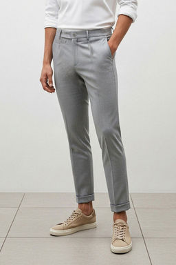 TRENDYOL MAN Siyah Italyan Kesim Pileli Klasik Duble Paca Kumas Pantolon TMNSS24PL00022