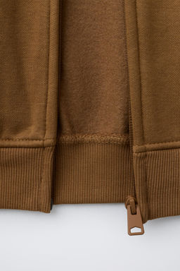 PLAIN PLUSH HOODIE