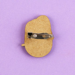 Цена за 2 шт. Значок деревянный Школьницы, аниме, 2.6?3.3 см