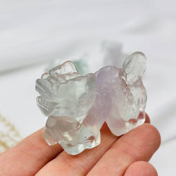 Фигурка резная "Дракон" из Флюорита