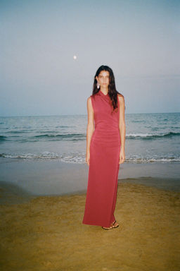LONG GATHERED DRESS