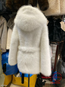 Шуба женская из искусственного меха