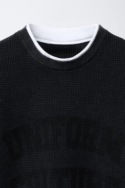 CAMISETA WAFFLE DOBLE MANGA TEXTO / Negro - Zara фото 3