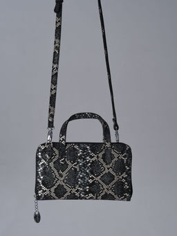 Сумка кожаная Azaro 30850 черный-питон